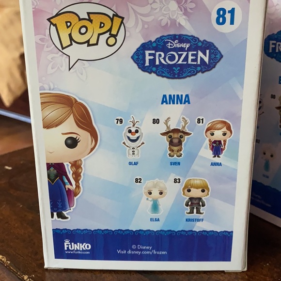 Frozen Anna and Elsa Pop Vinyl Figure - Picture 3 of 3